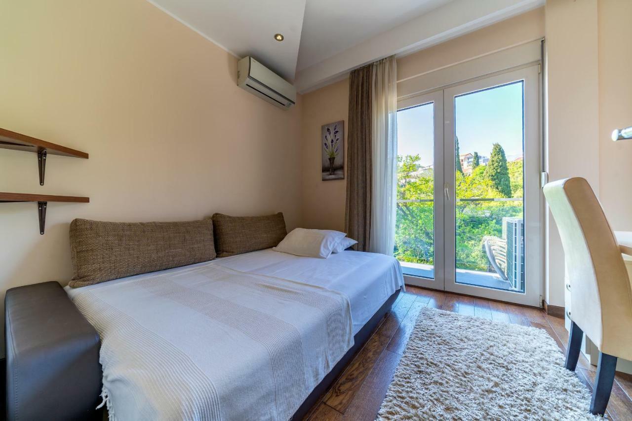 Apartments Crystall Budva Ngoại thất bức ảnh