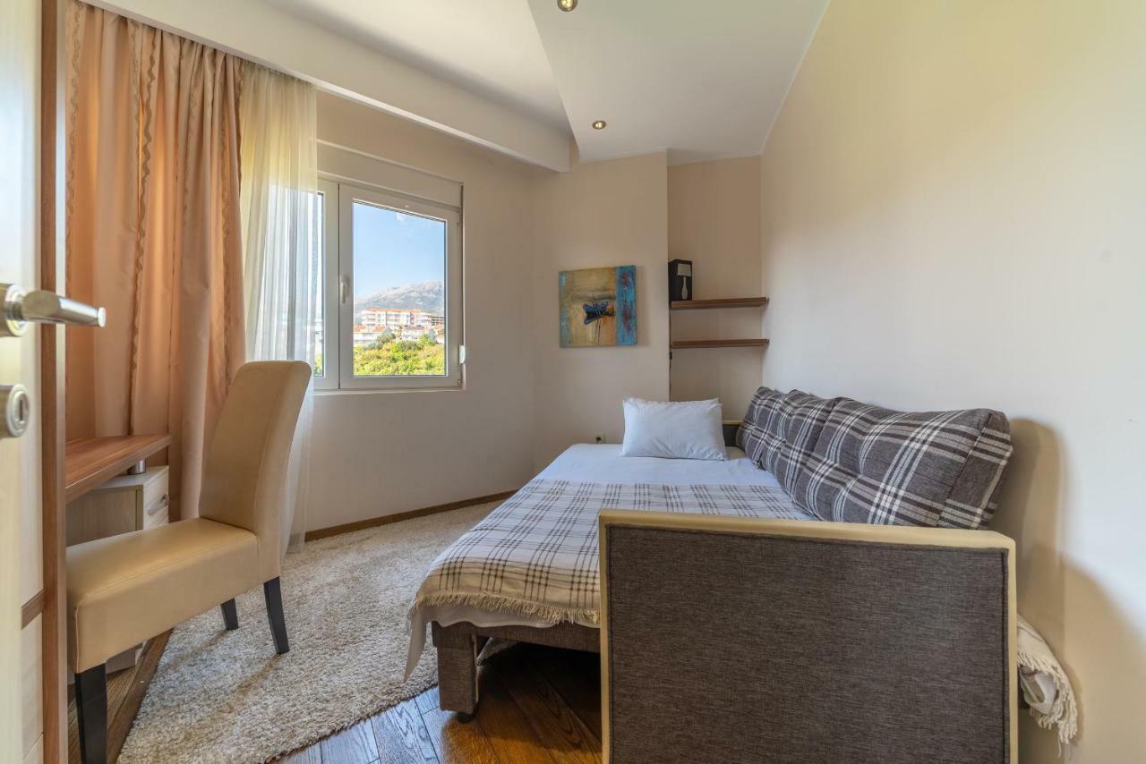 Apartments Crystall Budva Ngoại thất bức ảnh